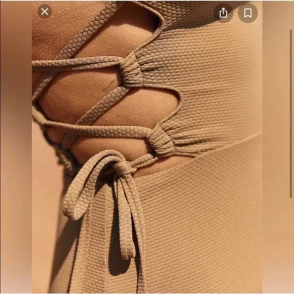 Aerie Pique Lace-Up Bandeau One Piece Swimsuit Tan Beige NWT  Size Small - Picture 3 of 10